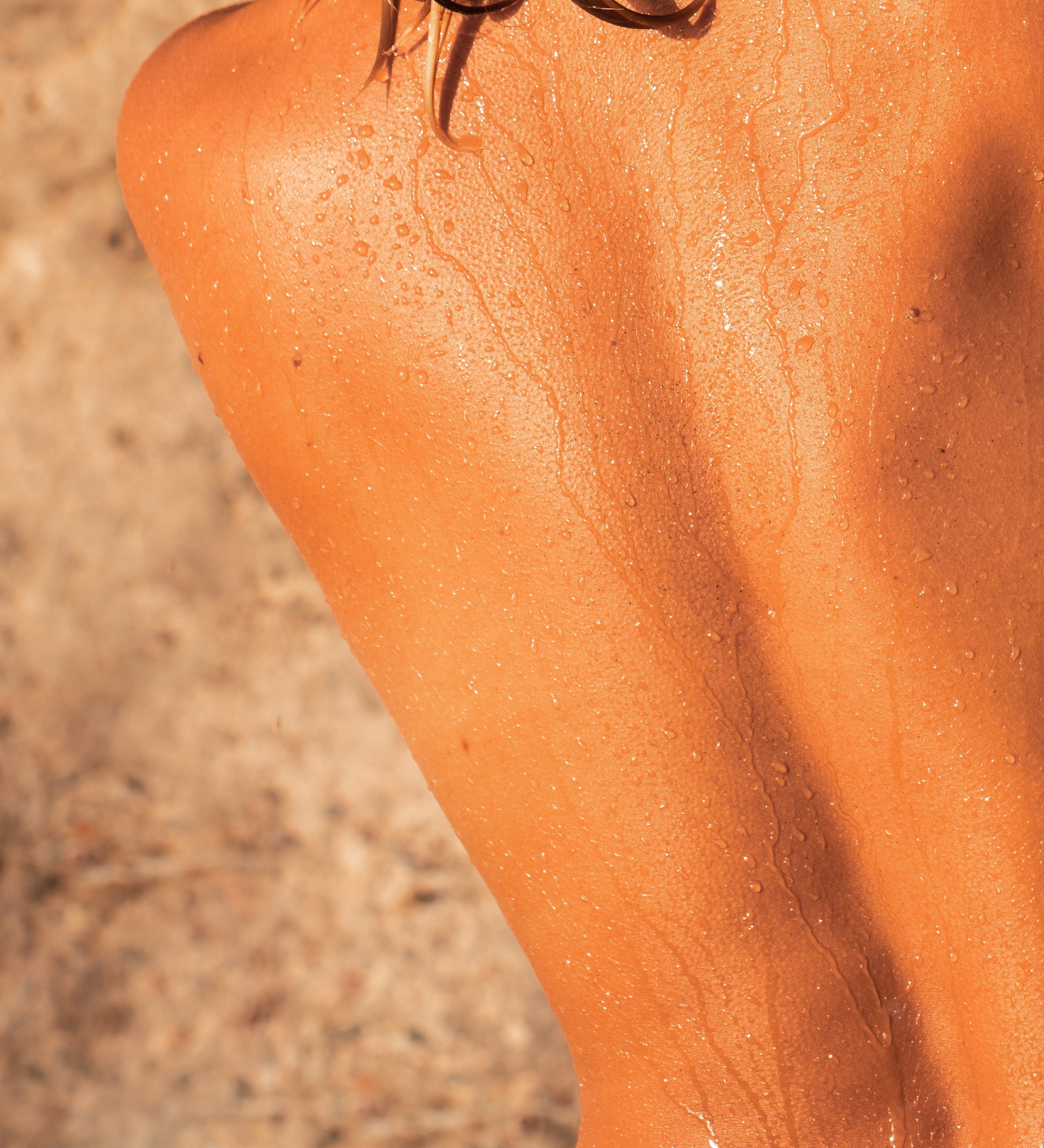 Golden Devotion: The Internal Sunscreen That Helps You Tan Naturally